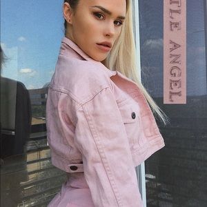 🏹FASHIONNOVA CROP DENIM JACKET 🏹